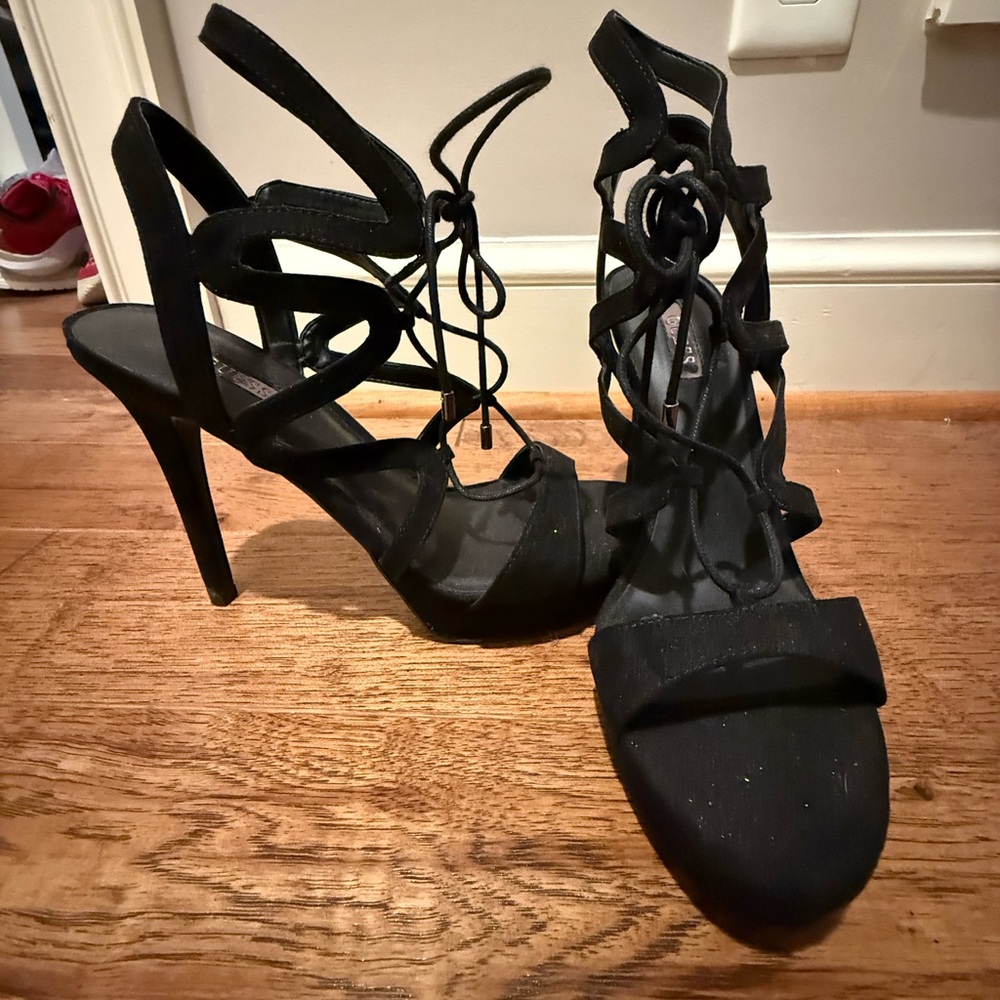 Guess black suede lace up heels
